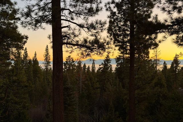 1360 Canterbury Drive, Kings Beach, CA 96143