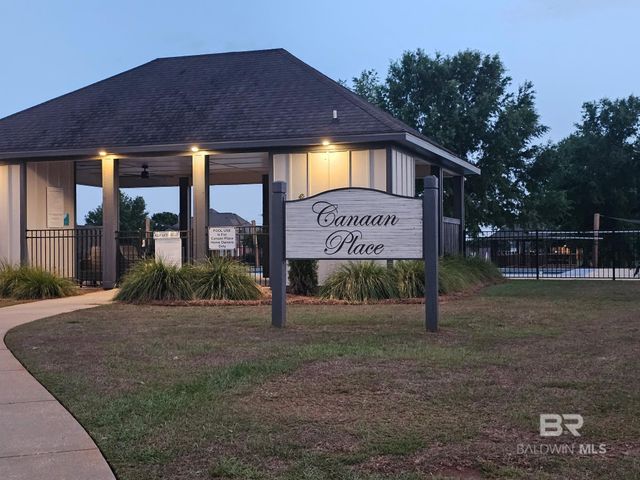 11892 Alabaster Drive, Daphne, AL 36562
