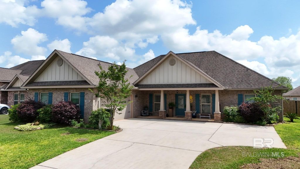 11892 Alabaster Drive, Daphne, AL 36562