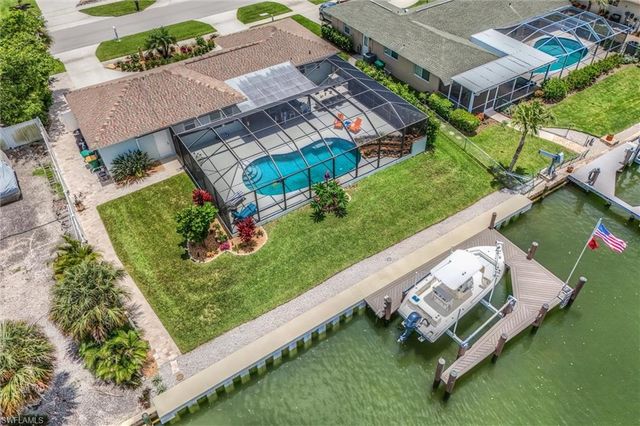 1170 Martinique CT, Marco Island, FL 34145