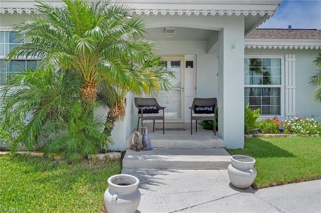 1170 Martinique CT, Marco Island, FL 34145