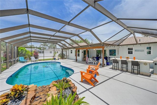 1170 Martinique CT, Marco Island, FL 34145