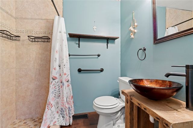 242 Hopwood Coolspring Road, North Union Twp, PA 15445