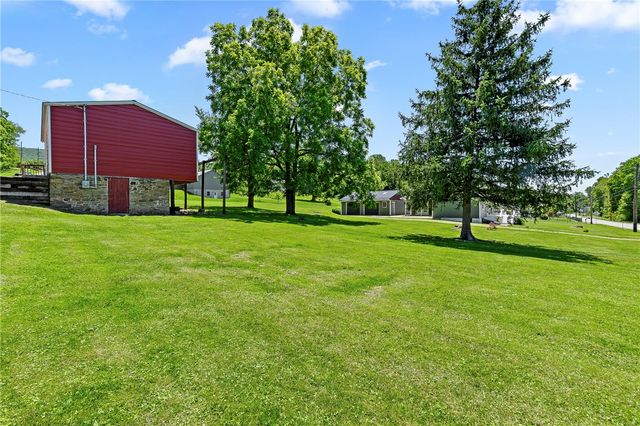 242 Hopwood Coolspring Road, North Union Twp, PA 15445