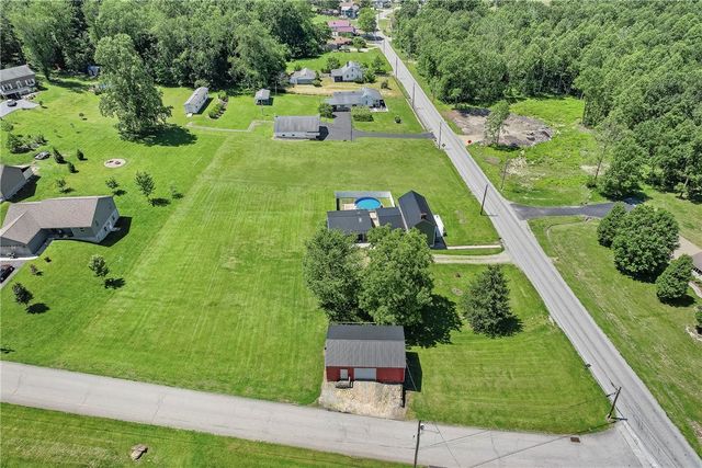 242 Hopwood Coolspring Road, North Union Twp, PA 15445