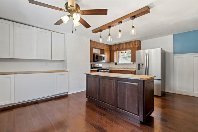 242 Hopwood Coolspring Road, North Union Twp, PA 15445