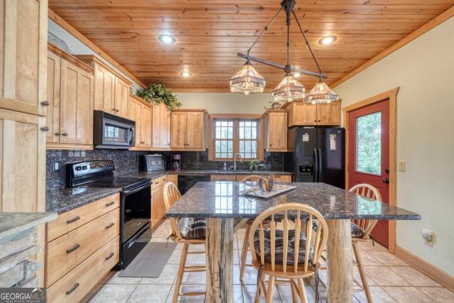 40 Teagan Way, Hiawassee, GA 30546
