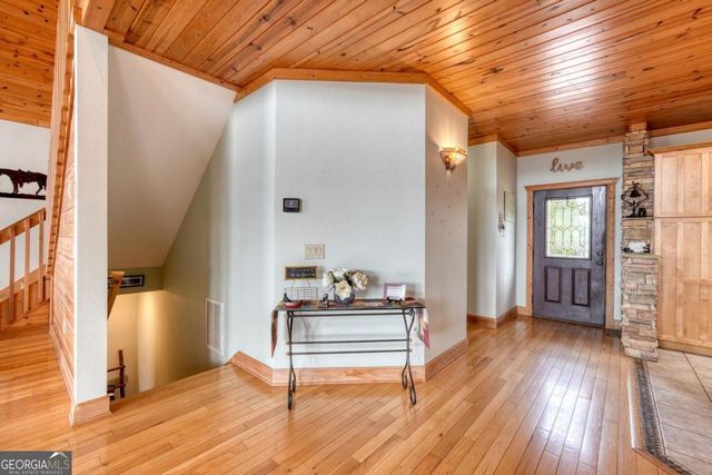 40 Teagan Way, Hiawassee, GA 30546