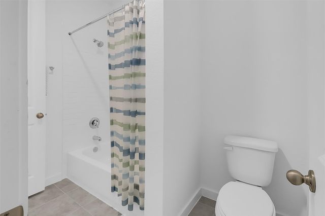 12331 Palmetto Drive, Mont Belvieu, TX 77523