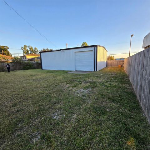 215 Fresa Road, Pasadena, TX 77502