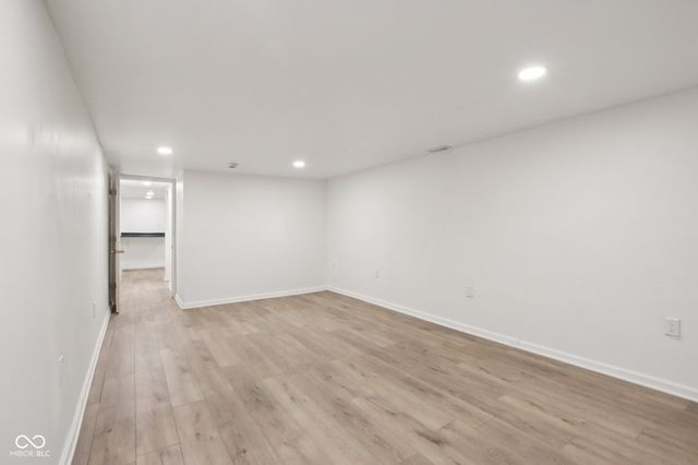 322 Eastern Avenue, Indianapolis, IN 46201