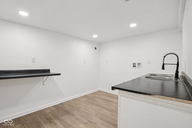 322 Eastern Avenue, Indianapolis, IN 46201