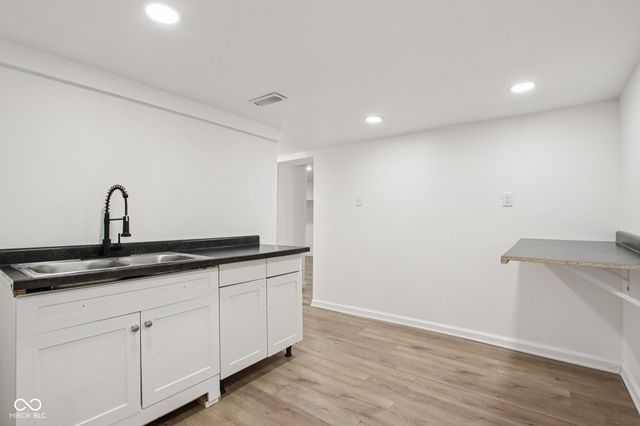 322 Eastern Avenue, Indianapolis, IN 46201