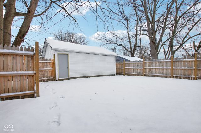 322 Eastern Avenue, Indianapolis, IN 46201