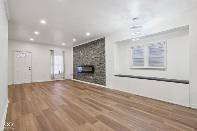 322 Eastern Avenue, Indianapolis, IN 46201