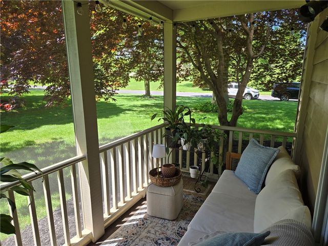 1081 Bright Stream, Webster, NY 14580