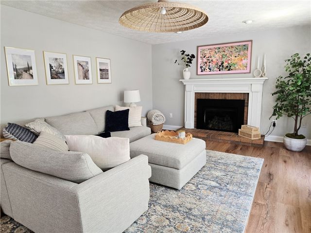 1081 Bright Stream, Webster, NY 14580