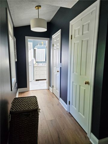 1081 Bright Stream, Webster, NY 14580