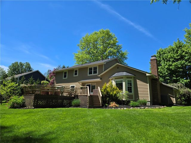 1081 Bright Stream, Webster, NY 14580