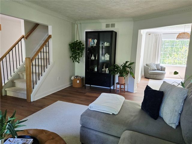 1081 Bright Stream, Webster, NY 14580