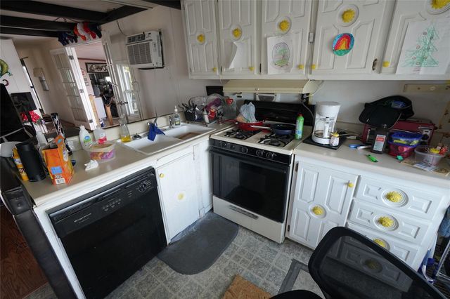 5494 FAIRFIELD AVENUE S 9, Gulfport, FL 33707