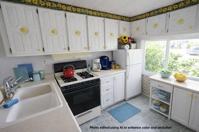 5494 FAIRFIELD AVENUE S 9, Gulfport, FL 33707