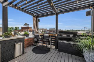 55 E Main St Apt 208, Chattanooga, TN 37408