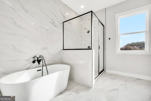 277 E Knight Rd, Mcdonough, GA 30252