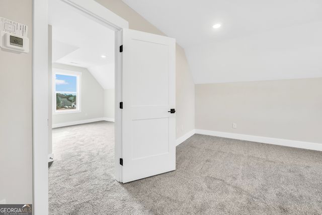 277 E Knight Rd, Mcdonough, GA 30252