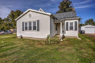 1722 E Division Street, Evansville, IN 47711