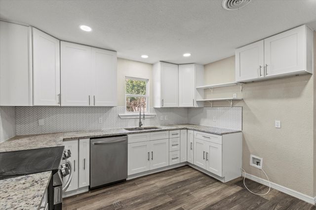 3517 Garwood Drive, North Richland Hills, TX 76117