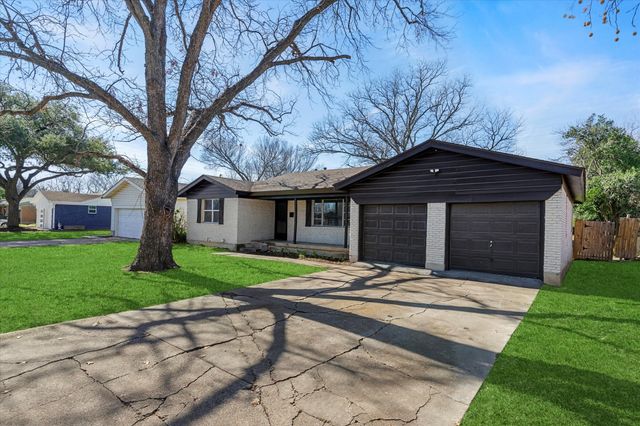 3517 Garwood Drive, North Richland Hills, TX 76117