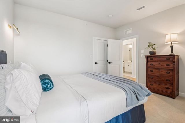 13709 HUNT VALLEY CT, Cockeysville, MD 21030