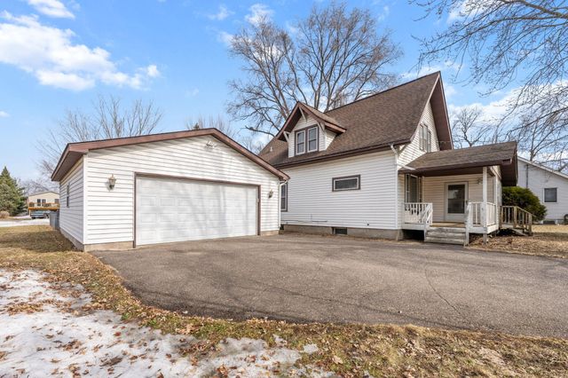 1763 9th Street, White Bear Lake, MN 55110