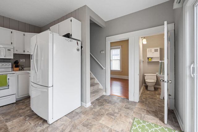 1763 9th Street, White Bear Lake, MN 55110