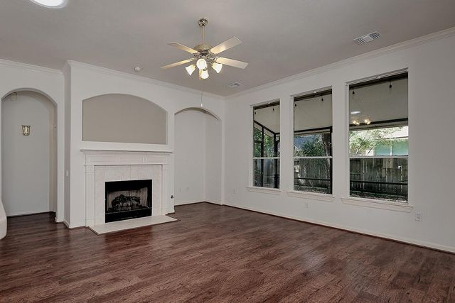 7 Coachman Ridge Place, The Woodlands, TX 77382