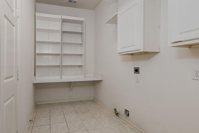 7 Coachman Ridge Place, The Woodlands, TX 77382