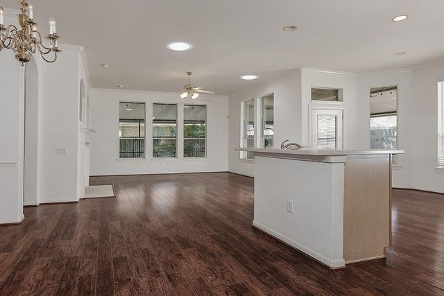 7 Coachman Ridge Place, The Woodlands, TX 77382