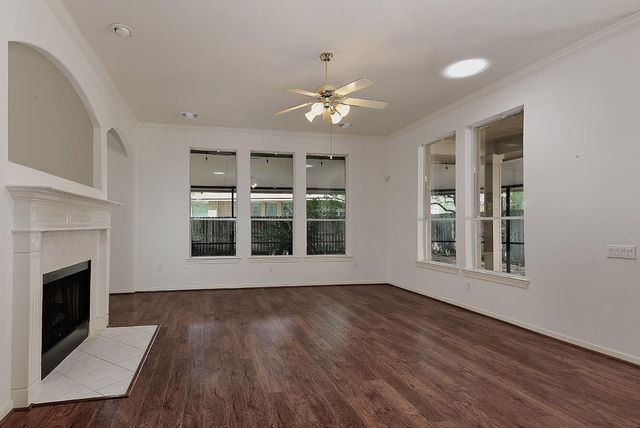 7 Coachman Ridge Place, The Woodlands, TX 77382