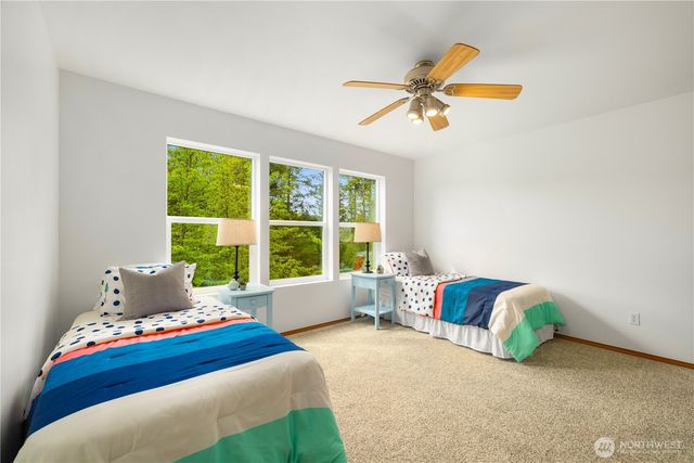 7018 Allman Avenue SE, Snoqualmie, WA 98065