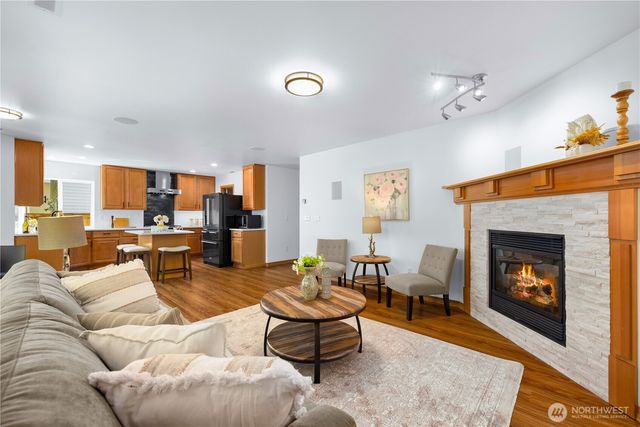 7018 Allman Avenue SE, Snoqualmie, WA 98065