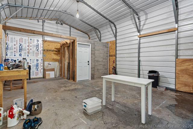 1080 Harvey Road, Ardmore, OK 73401