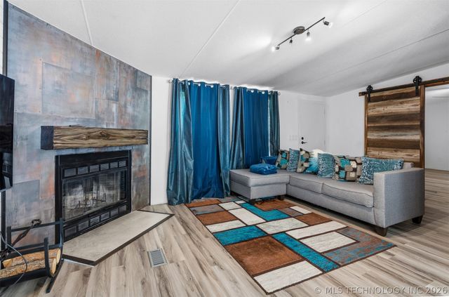 1080 Harvey Road, Ardmore, OK 73401
