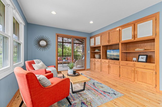 6903 Rosemary Road, Eden Prairie, MN 55346