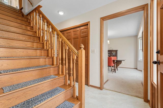 6903 Rosemary Road, Eden Prairie, MN 55346