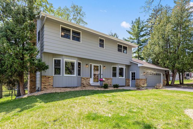 6903 Rosemary Road, Eden Prairie, MN 55346