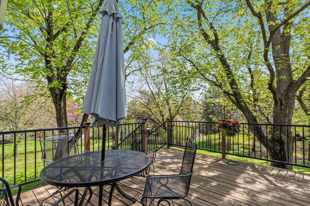 6903 Rosemary Road, Eden Prairie, MN 55346