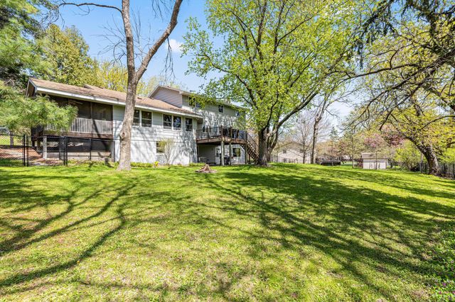 6903 Rosemary Road, Eden Prairie, MN 55346