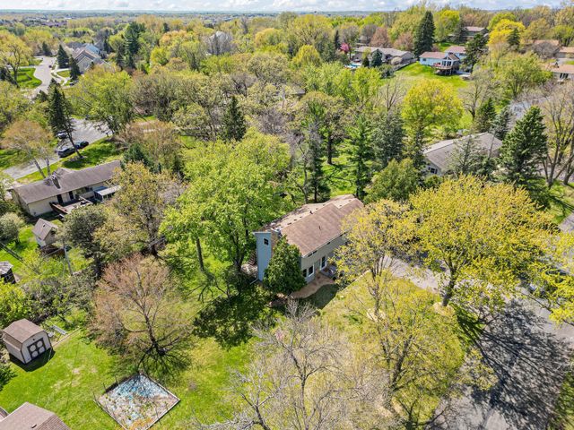 6903 Rosemary Road, Eden Prairie, MN 55346