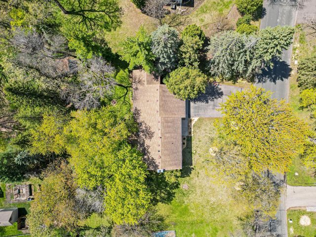 6903 Rosemary Road, Eden Prairie, MN 55346